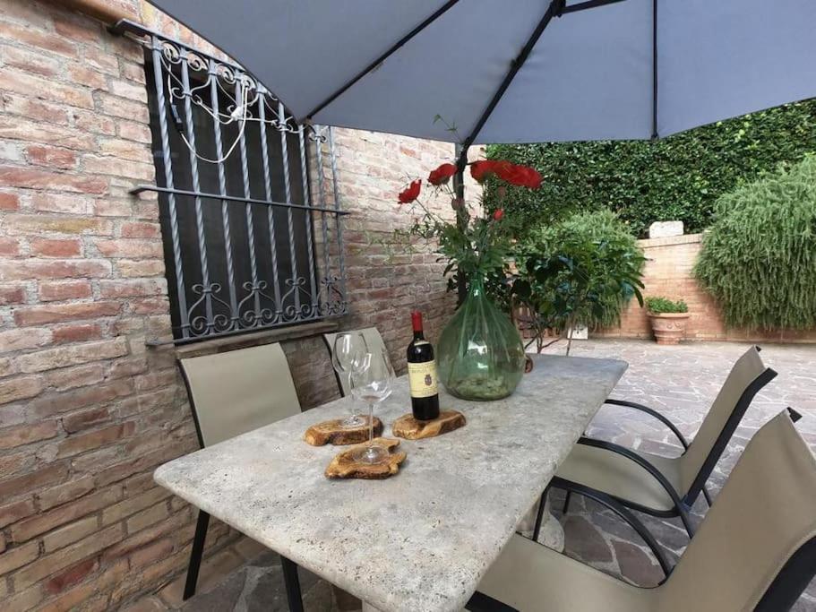 Casa Lazzaro Al Centro Di Siena Villa Dış mekan fotoğraf