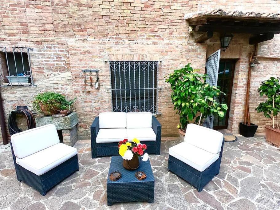 Casa Lazzaro Al Centro Di Siena Villa Dış mekan fotoğraf
