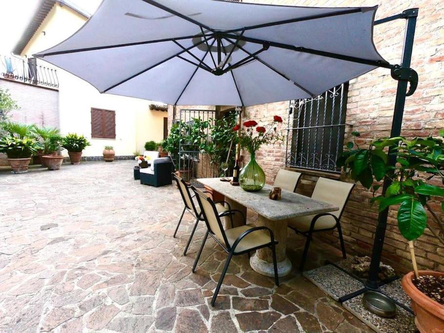 Casa Lazzaro Al Centro Di Siena Villa Dış mekan fotoğraf